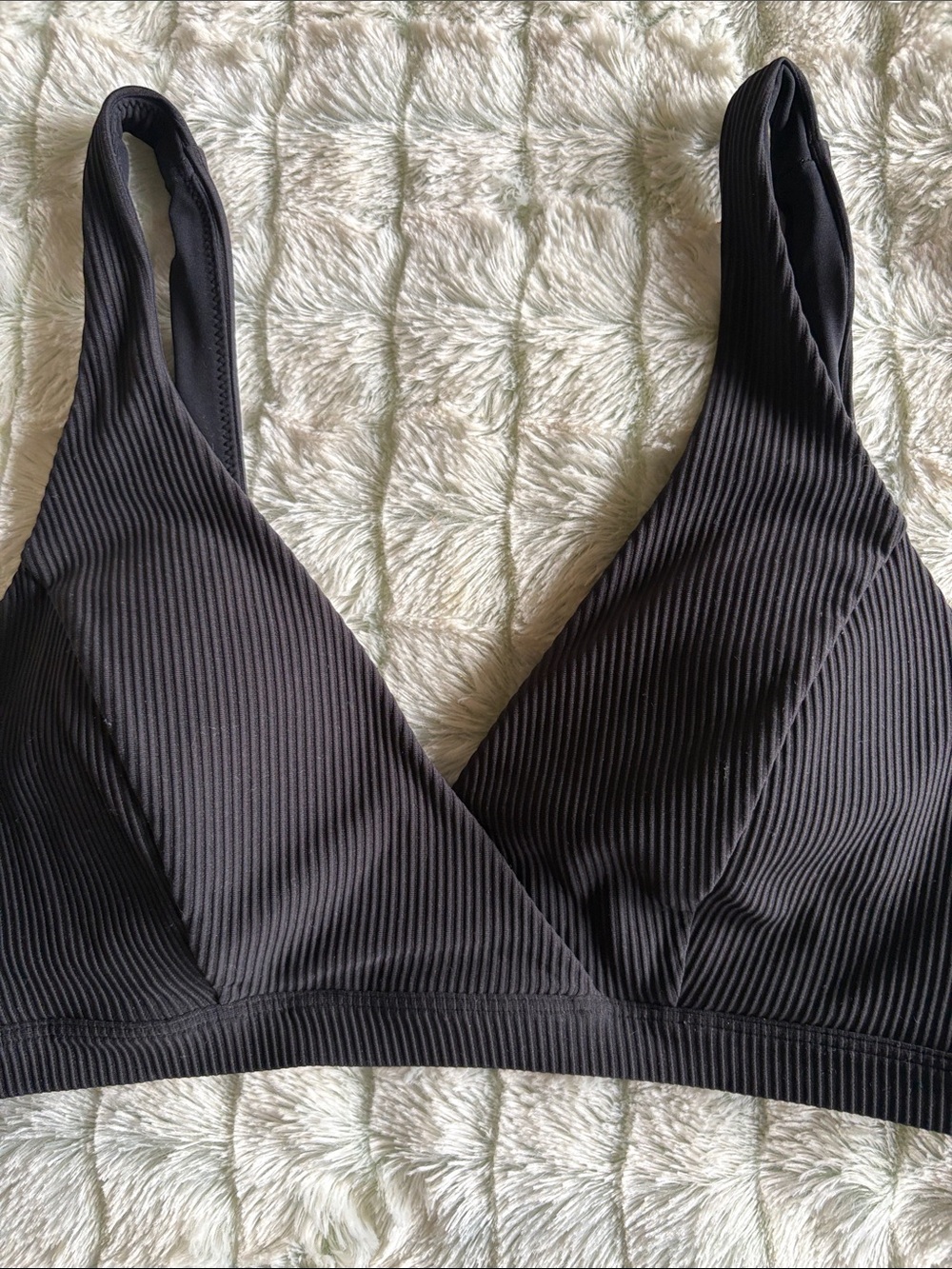 Lulu lemon Black Ribbed womens bra/ or swim top